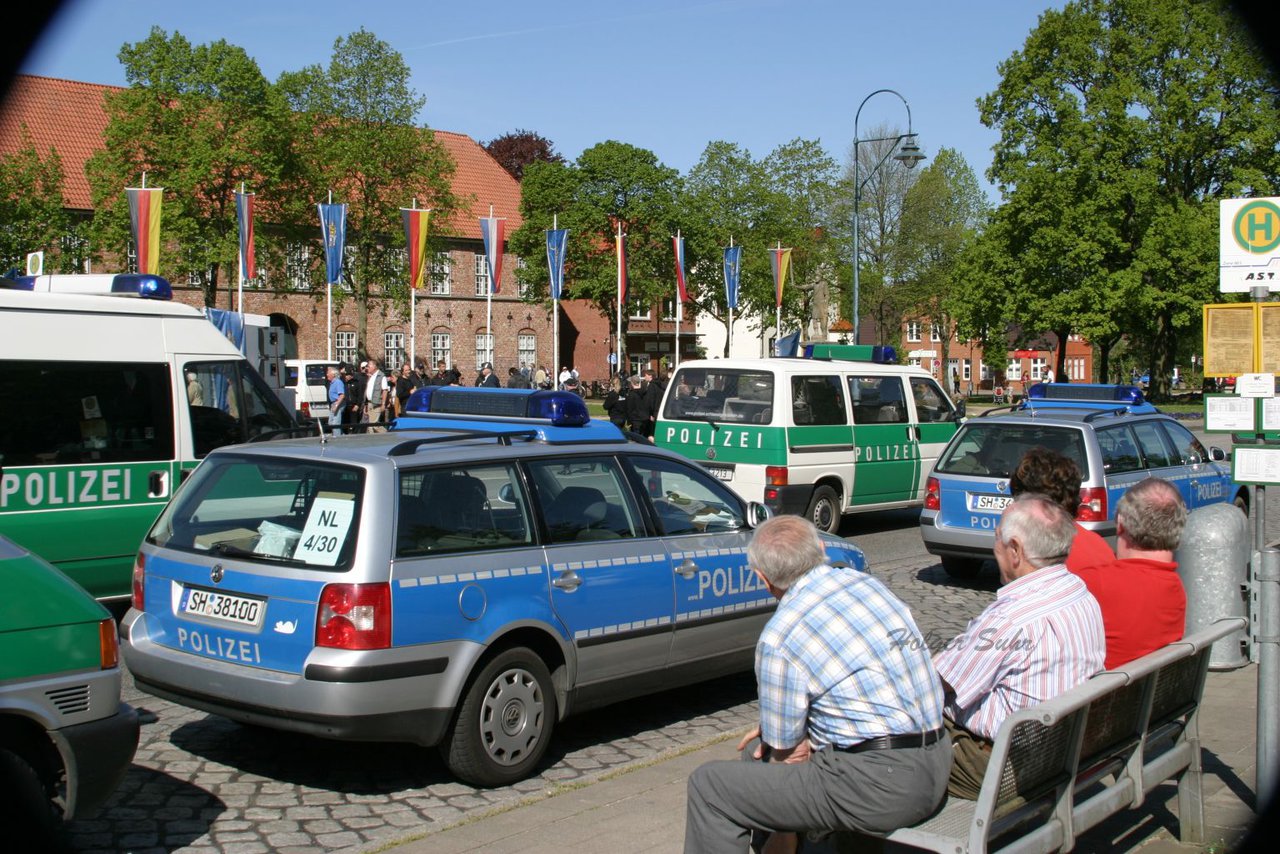 Bild 12 - NPD in Bramstedt am 1.5.07
